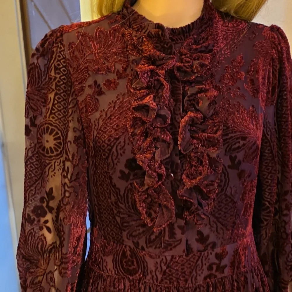 MOTF FLORAL FLOCKING Velvet Long Sleeve Dress in Deep Burgundy  M - Picture 3 of 16